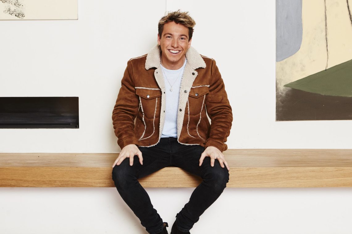 7 reasons why we all want to MARRY Celebs Go Dating’s Sam Thompson