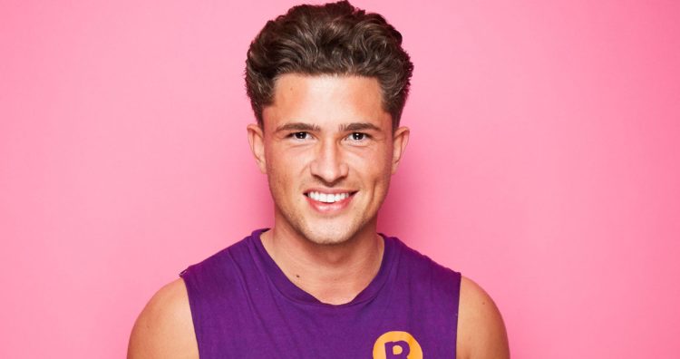 Ibiza Weekender’s Jordan Davies on Celebrity Dinner Date - “I’d be a dolphin cus I love sex”