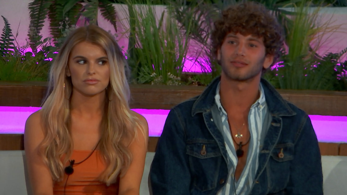 7 PAINFUL ways Hayley has attempted to pronounce ‘Eyal’ - Love Island