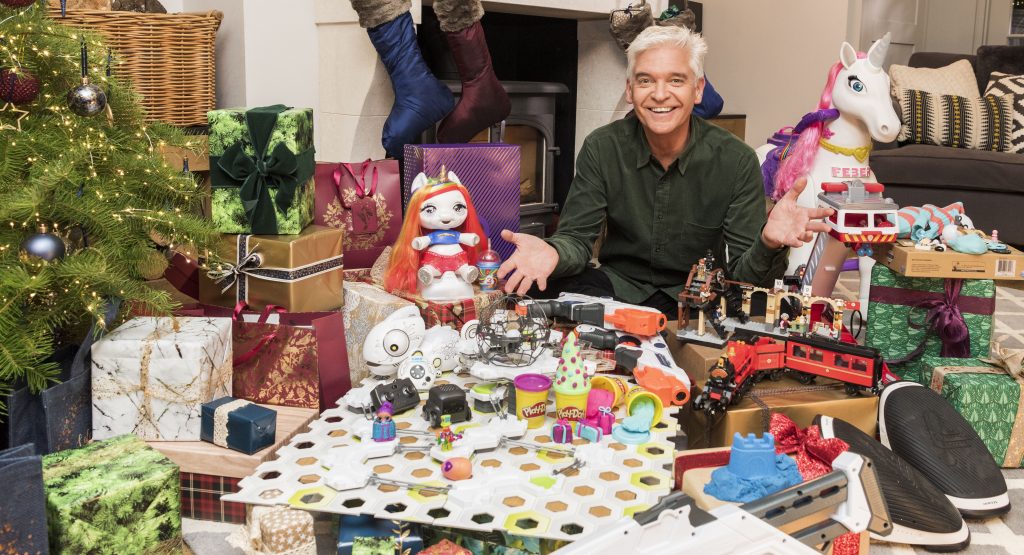 HOW TO SPEND IT WELL AT CHRISTMAS -WITH PHILLIP SCHOFIELD Ep1 Toys Tuesday 27th November 2018 on ITV