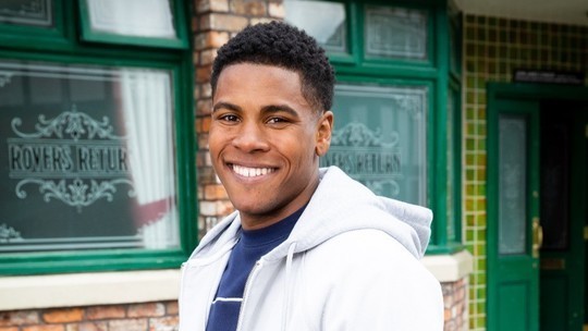 Who plays James Bailey on Coronation Street? Meet the actor on Instagram!