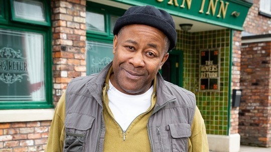 Who plays Ed Bailey on Coronation Street? Actor’s name, social media, previous roles and more!