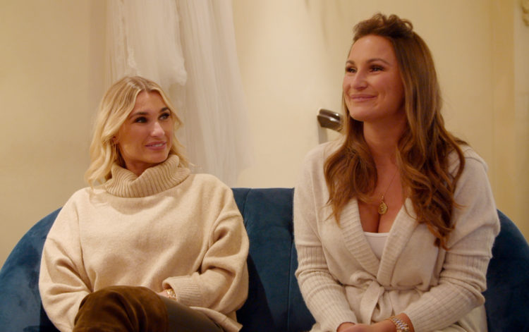 Who is Sam and Billie Faiers' real dad? Why wasn't he at the wedding and where was their step-dad?