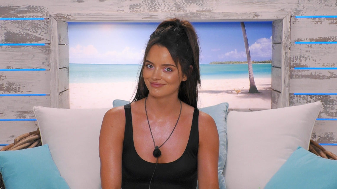 Love Island: Maura's lip piercing explored - what does she have pierced?