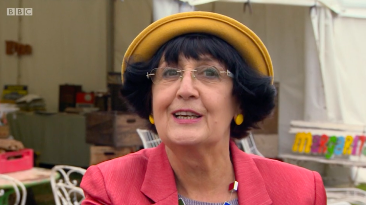 How tall is Bargain Hunt's Anita Manning? BBC presenter's true height revealed