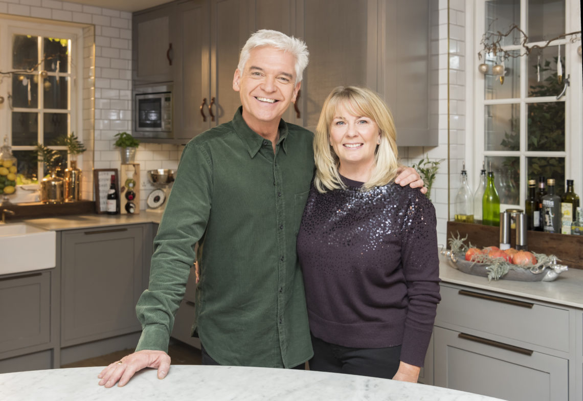 Where is How to Spend It Well at Christmas filmed? Is it in Phillip Schofield's house?