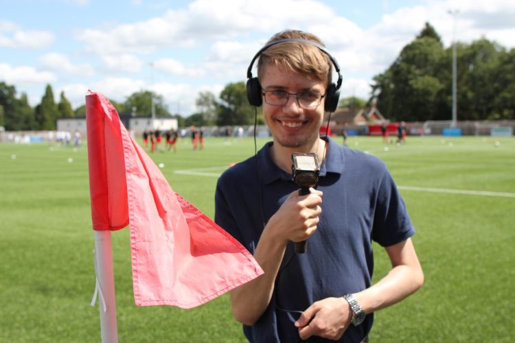 Undateables 2020: Meet Nicholas Jones - Channel 4's budding sports commentator on Twitter!