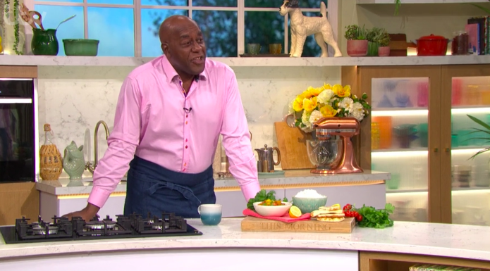 Make Ainsley Harriott's curry recipe from This Morning: Vegetable dhansak!