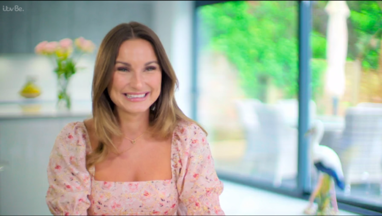 See Sam Faiers' acne before her skincare - ITV Mummy Diaries star in epic transformation!