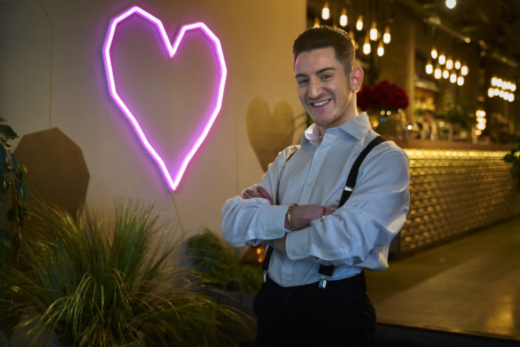 Who is David from First Dates 2021? New waiter has styled Kylie Jenner!