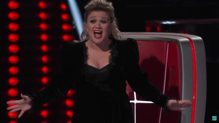 Did Kelly Clarkson have a boob job? The Voice judge questioned by fans