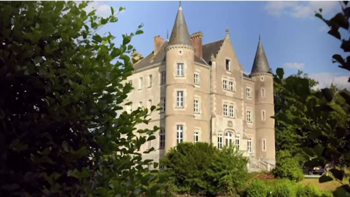 Where is Escape to the Chateau filmed? Its location explored!