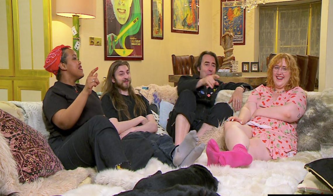 Celebrity Gogglebox: Who is Muna? Jonathan Ross' sofa is very crowded!