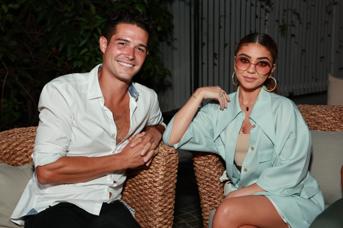 Who is Wells Adams' wife? Bachelor in Paradise bartender is with actress!
