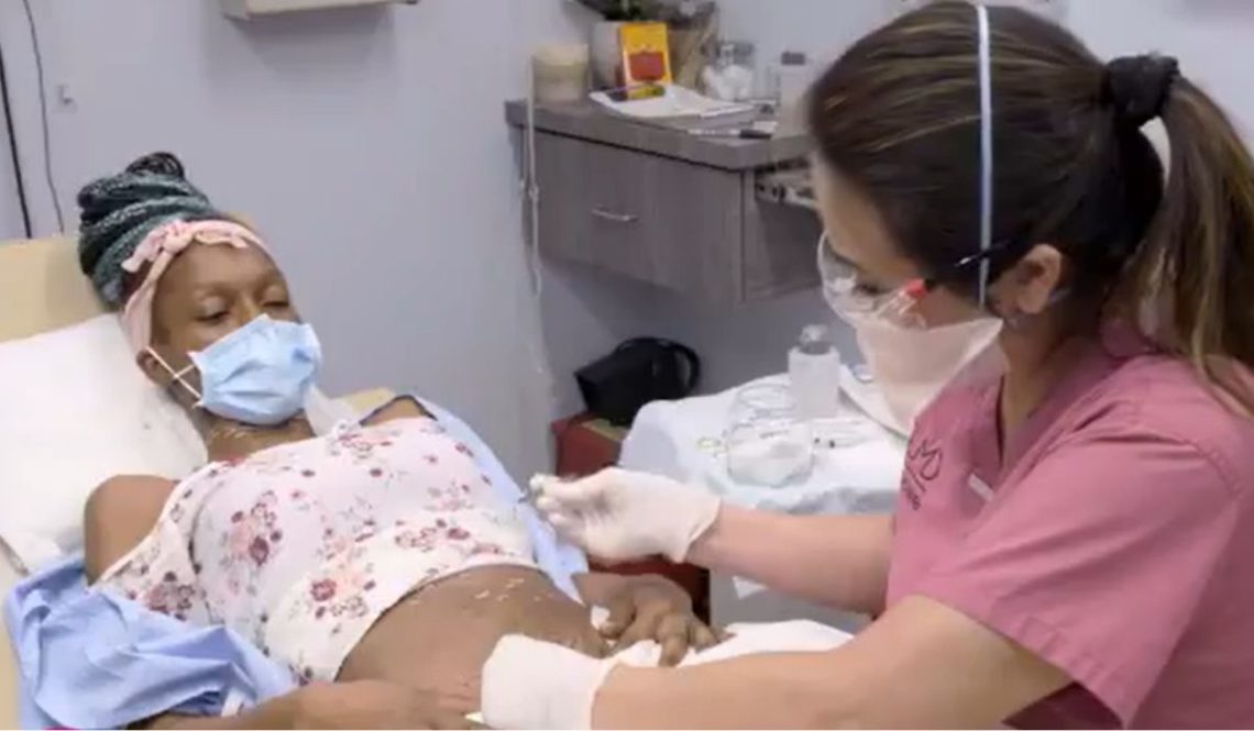 What happened to Keke on Dr. Pimple Popper? Sandra Lee has fun bursting patient's 500 cysts