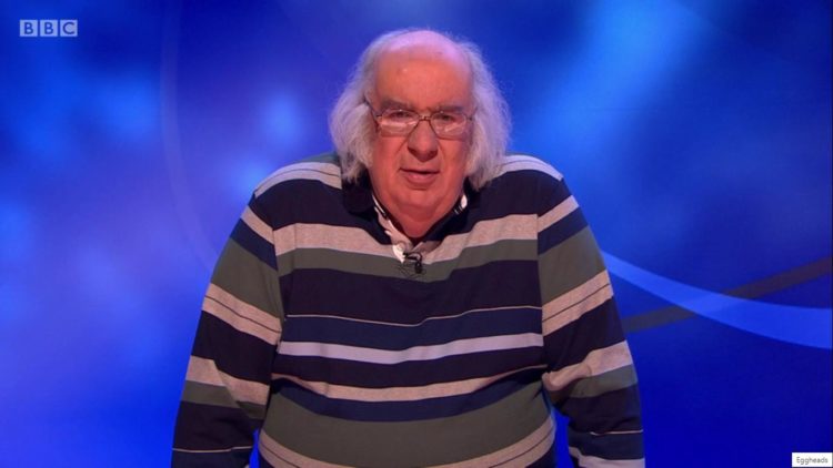 Has Chris Hughes left Eggheads and who makes up the 2021 cast?