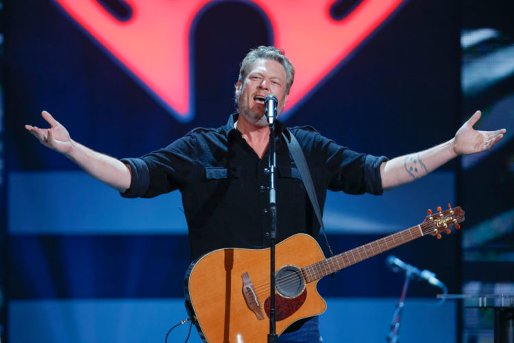 Pressing a red button gets The Voice judge Blake Shelton a massive salary