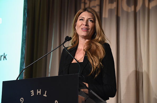 Genevieve Gorder's 'surgery' distracts White House Christmas viewers