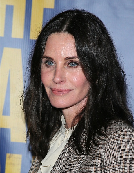 Courteney Cox's youthful look proves she doesn't need makeup