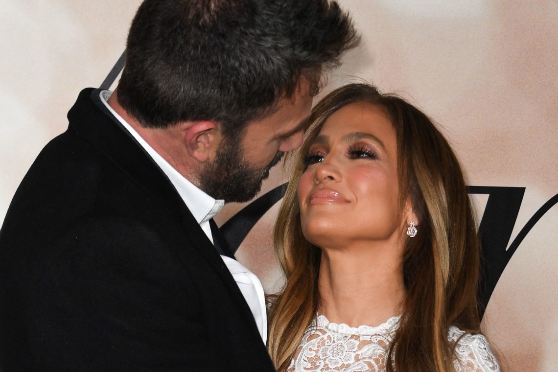 Ben Affleck's Valentine's gift for Jennifer Lopez had us On The Floor with jealousy
