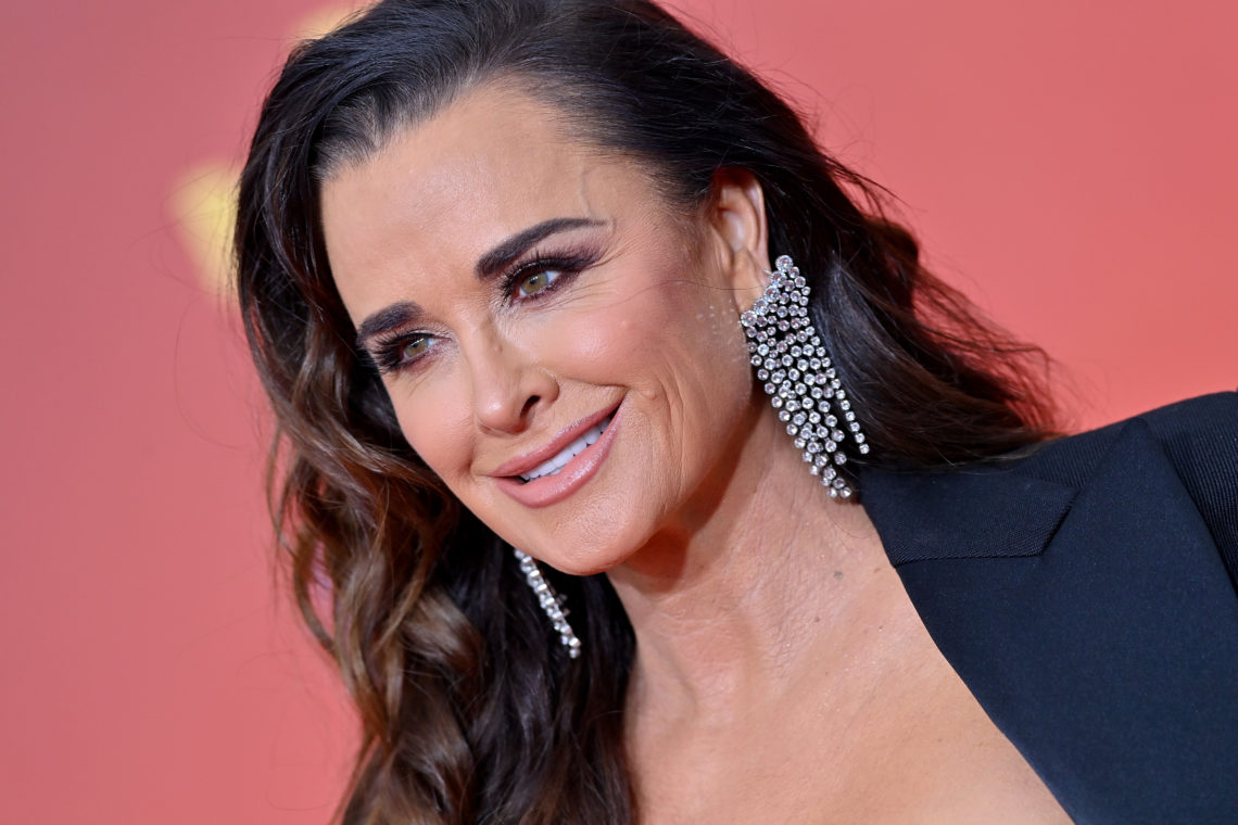 Kyle Richards' net worth proves she has more than a Little House on the Prairie