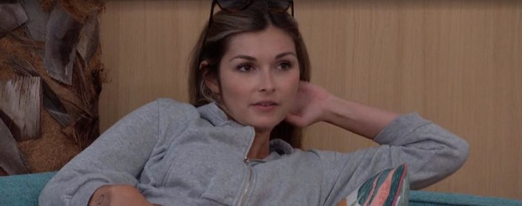 BB24 fans can't look at pool floats the same way after Kyle and Alyssa rendezvous