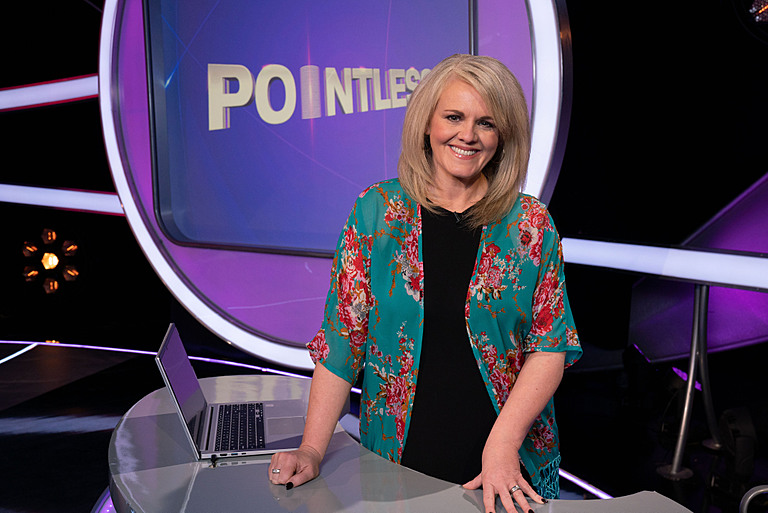 Where is Sally Lindsay as Stephen Mangan co-hosts Pointless?