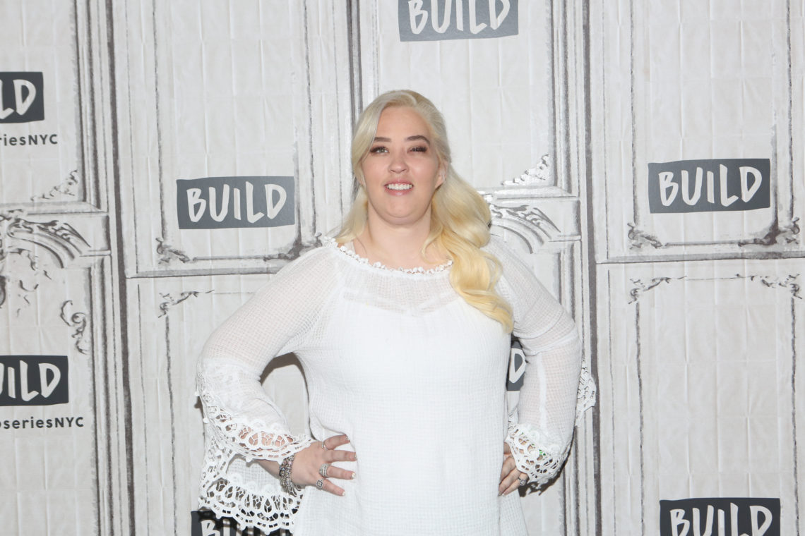 Mama June's red face sparks concern among fans on Instagram