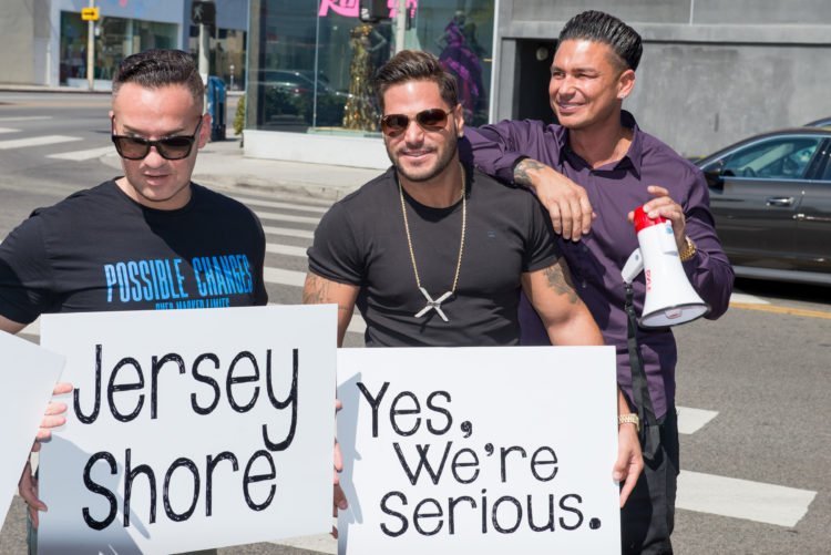 Ronnie on Jersey Shore gets custody of daughter as fans ask if he's coming back