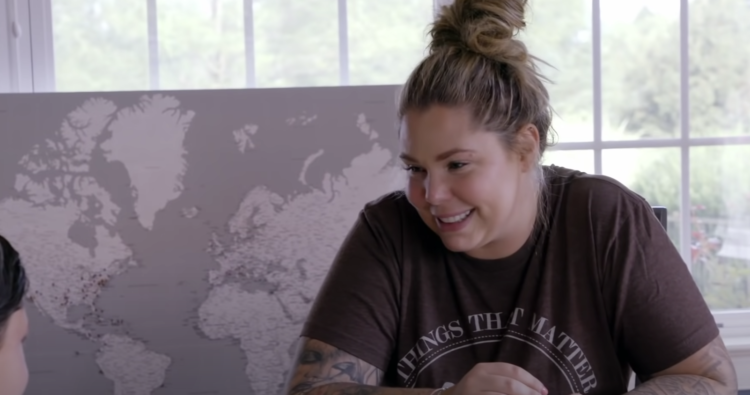 Kailyn Lowry jets off to Thailand with 'one of the best people in her life'